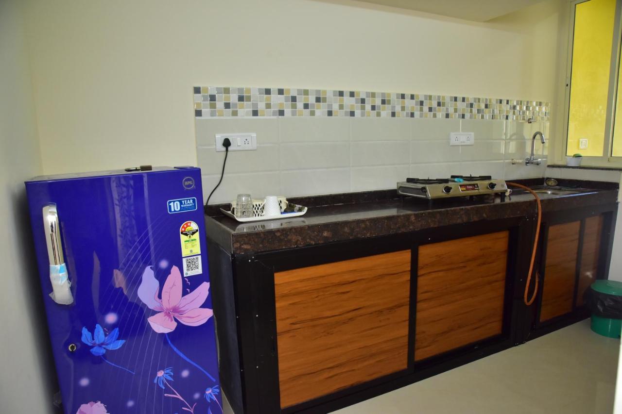 Talaulim Fieldstone Lovely 2 Bhk Ac Apartment מראה חיצוני תמונה