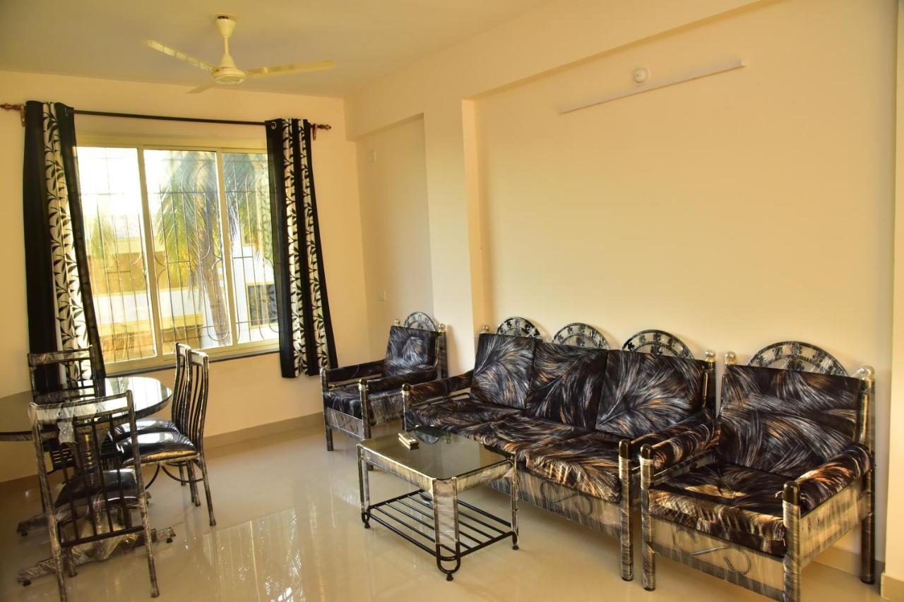 Talaulim Fieldstone Lovely 2 Bhk Ac Apartment מראה חיצוני תמונה