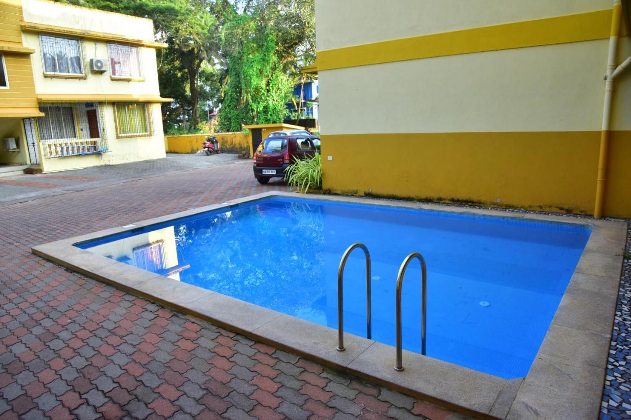 Talaulim Fieldstone Lovely 2 Bhk Ac Apartment מראה חיצוני תמונה